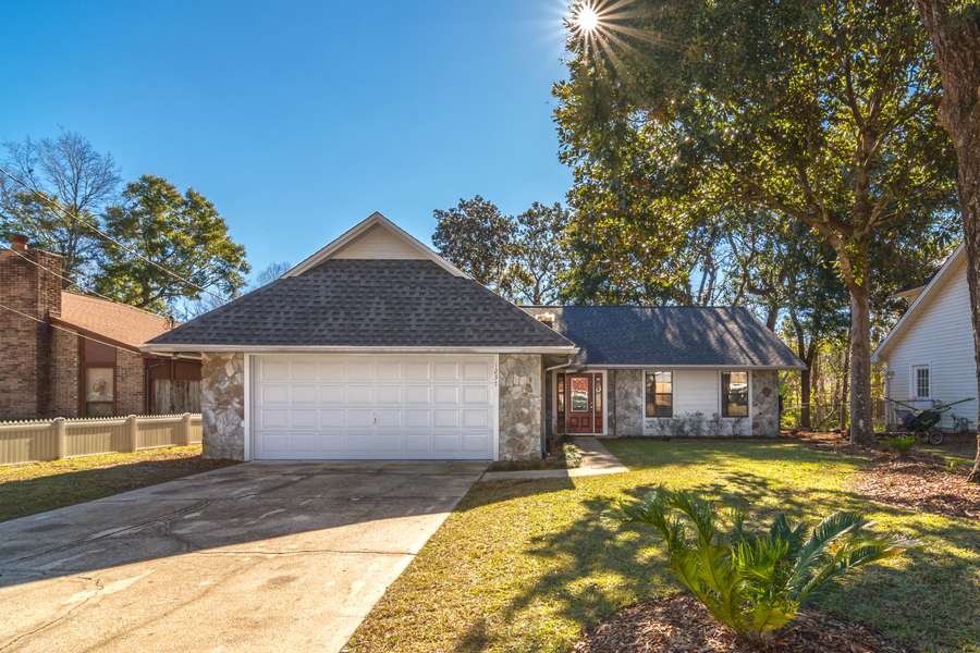 1237 Rhonda Drive, Niceville, FL 32578