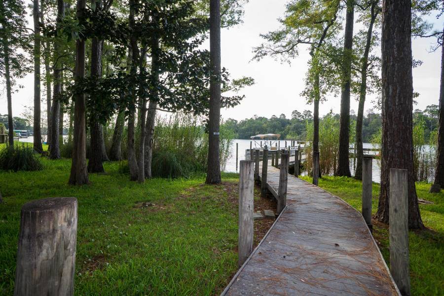 6 Hidden Cove Cove, Valparaiso, FL 32580