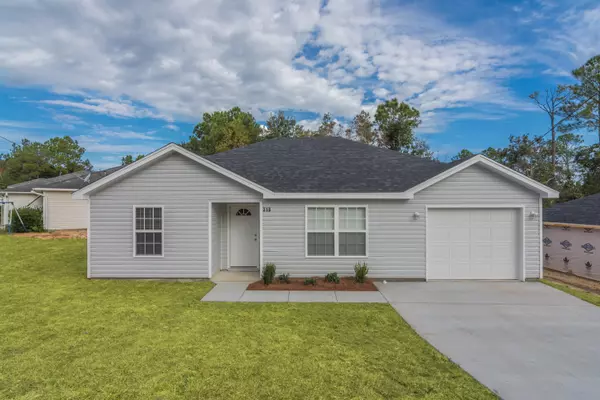 456 Apple Drive, Crestview, FL 32536