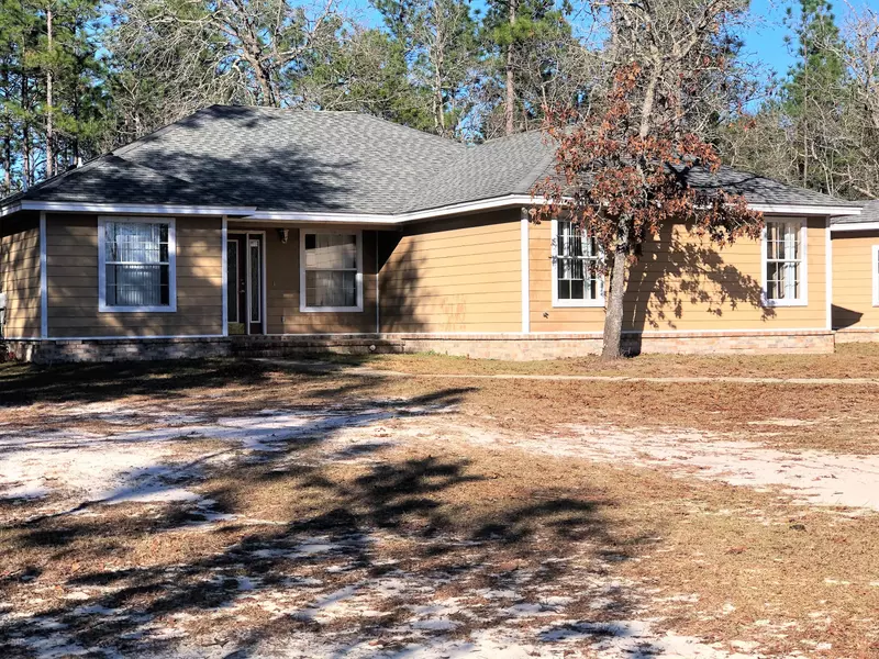 3974 Clearview Drive, Crestview, FL 32539