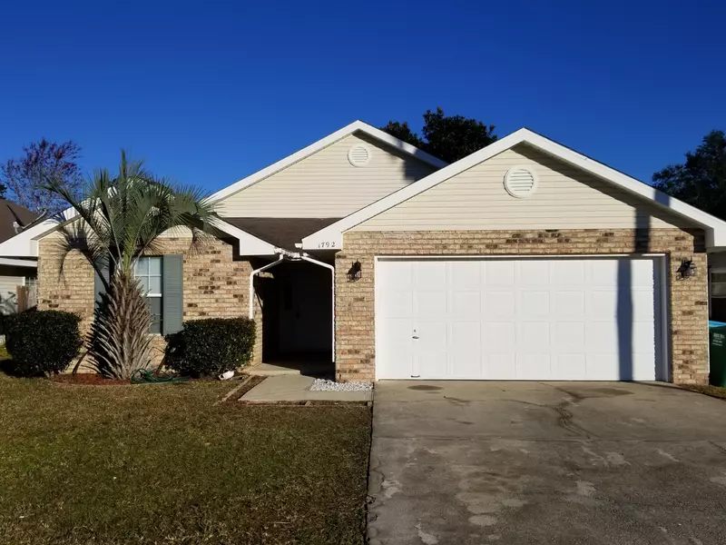 1792 Ivalea Circle, Navarre, FL 32566