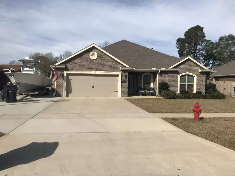 651 Powell Drive NE, Fort Walton Beach, FL 32547