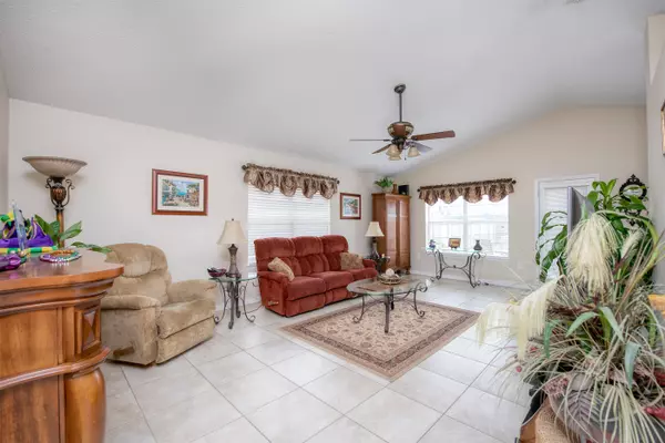 Gulf Breeze, FL 32563,3746 Mcnemar Court