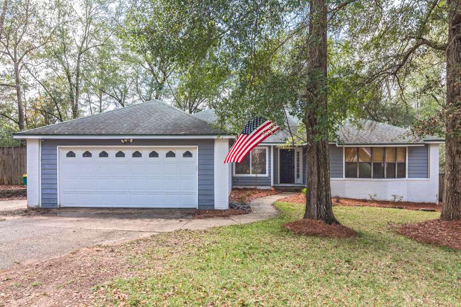 217 Golf Course Drive, Crestview, FL 32536