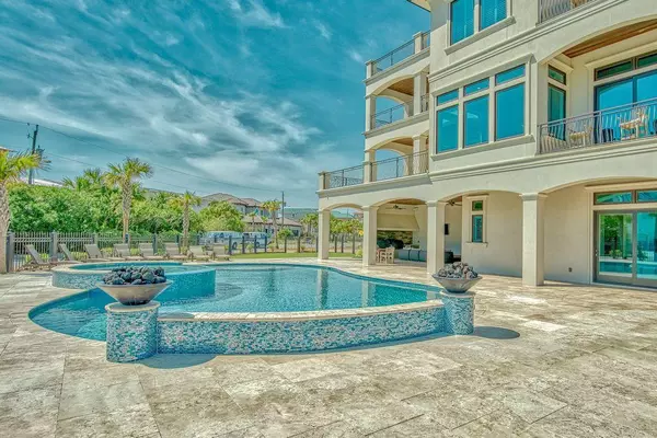 Miramar Beach, FL 32550,106 E Beach Drive