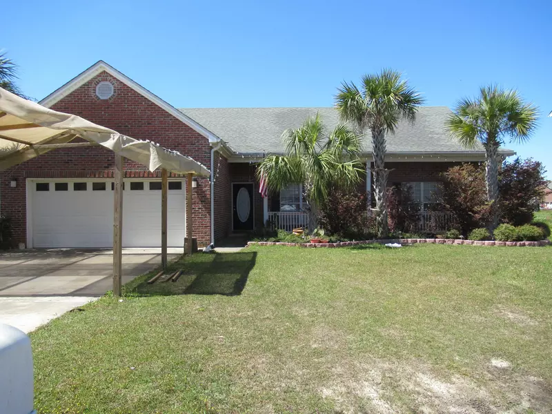 261 Tropical Way, Freeport, FL 32439