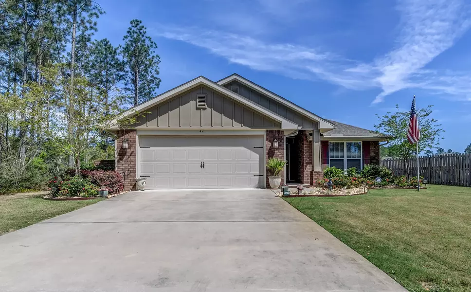 44 Amadeus Avenue, Freeport, FL 32439