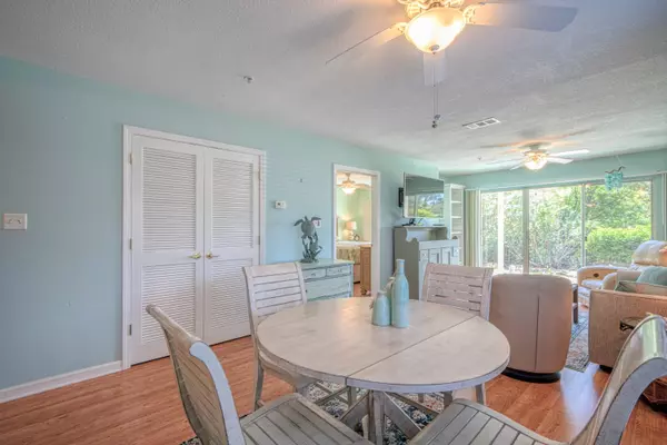 Miramar Beach, FL 32550,2076 Scenic Gulf Drive  #1015