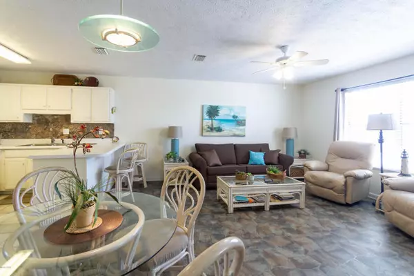 17642 Front Beach Road  #UNIT B2, Panama City Beach, FL 32413