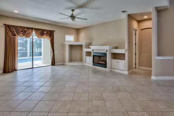 Destin, FL 32541,288 Ketch Court