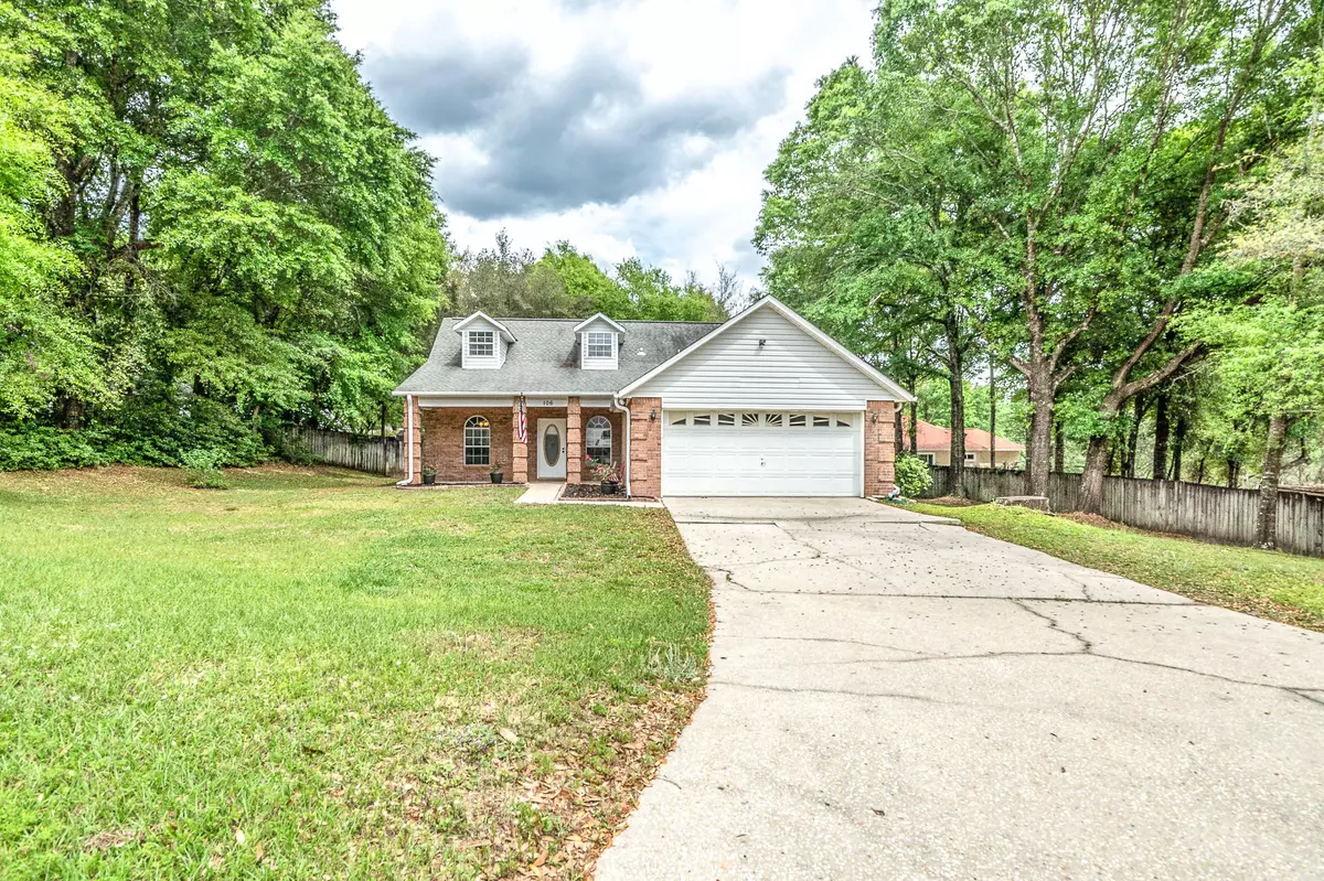 Crestview, FL 32539,106 Live Oak Court