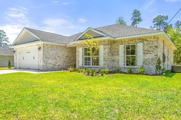 4460 Goldfinch Way, Crestview, FL 32539