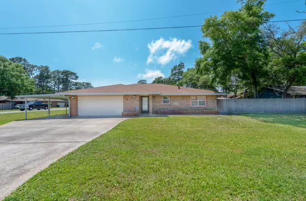 33 5Th Street, Shalimar, FL 32579