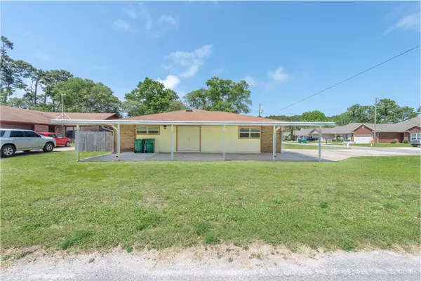 Shalimar, FL 32579,33 5Th Street