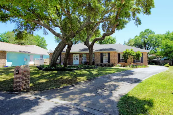 Shalimar, FL 32579,2808 Lee Trevino Court