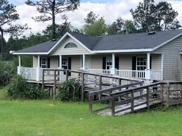 528 N Suttles Road, Defuniak Springs, FL 32433