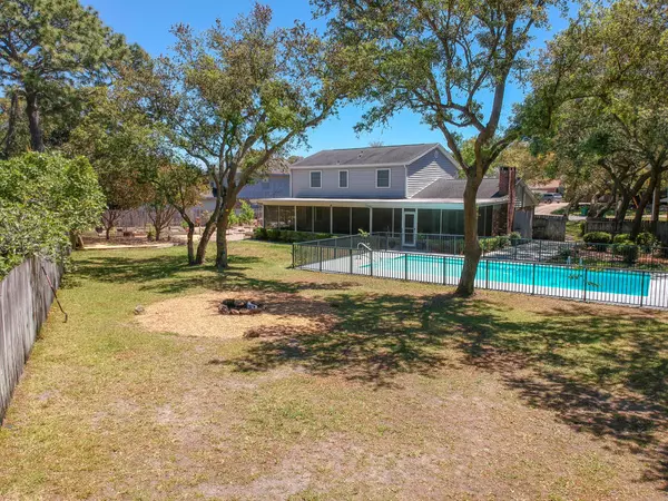 Shalimar, FL 32579,16 Elkwood Court