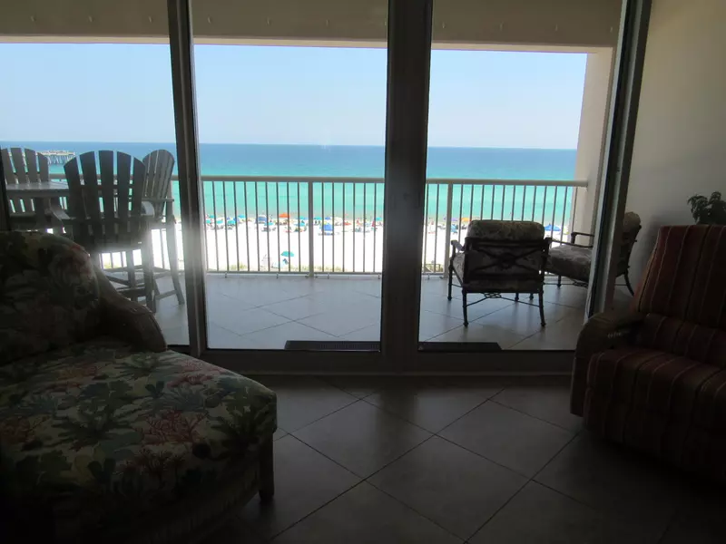 8525 Gulf Boulevard  #APT 508, Navarre, FL 32566