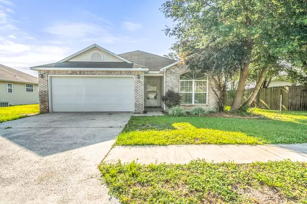 945 Scenic Oak Lane, Fort Walton Beach, FL 32547