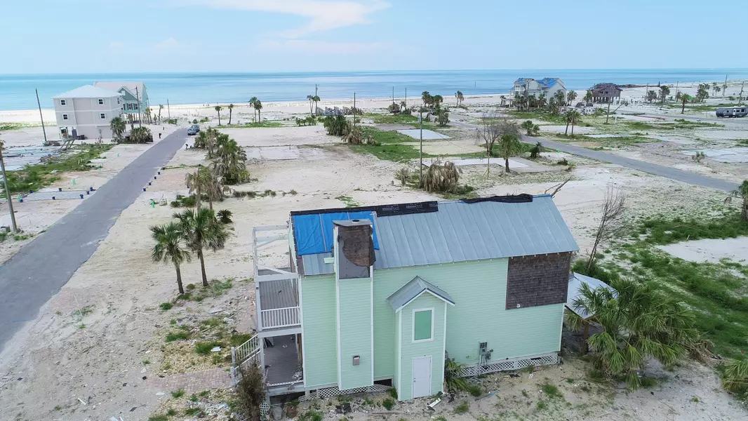 106 S 39th Street, Mexico Beach, FL 32456