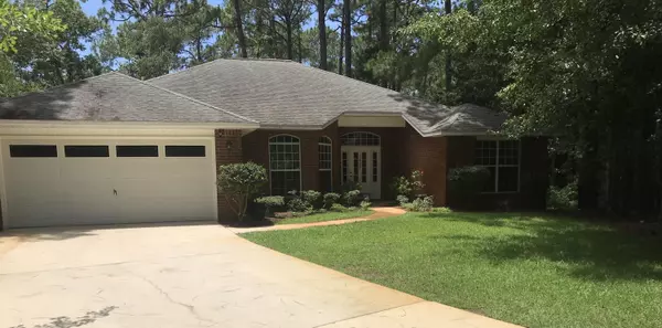 1607 Oakmont Circle, Niceville, FL 32578