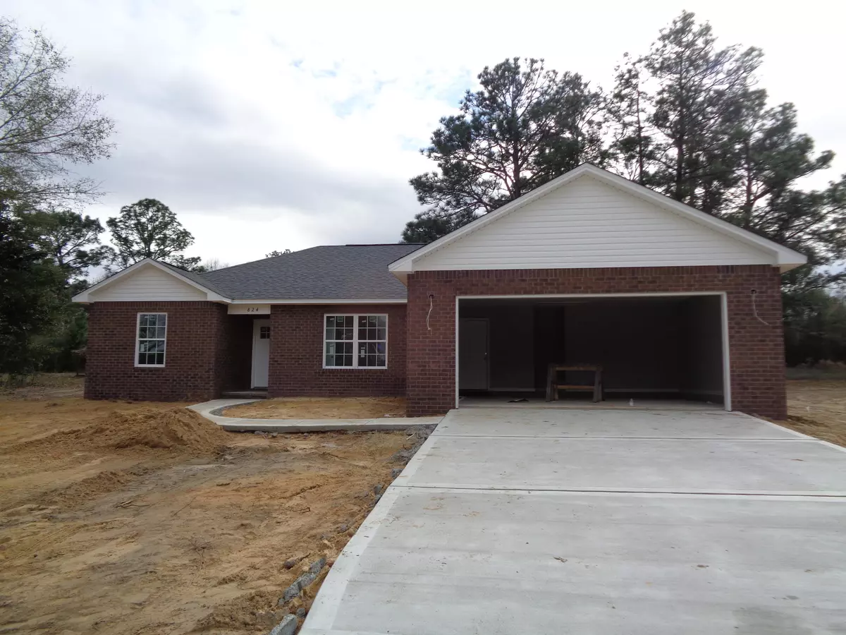 Defuniak Springs, FL 32433,546 PINEWOOD DRIVE