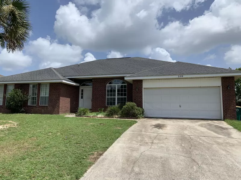 2109 Hagood Loop, Crestview, FL 32536