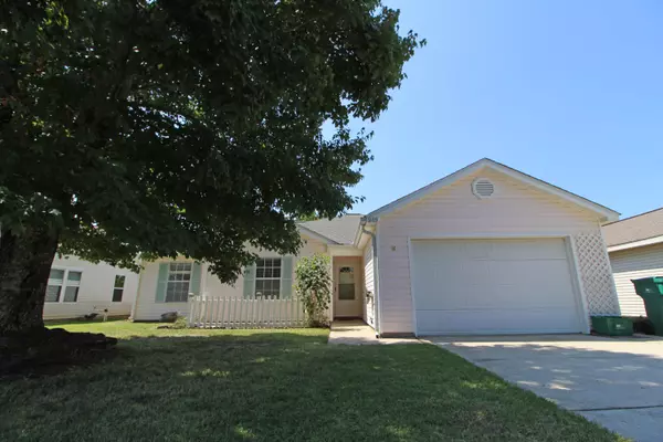 945 Emily Circle, Fort Walton Beach, FL 32547