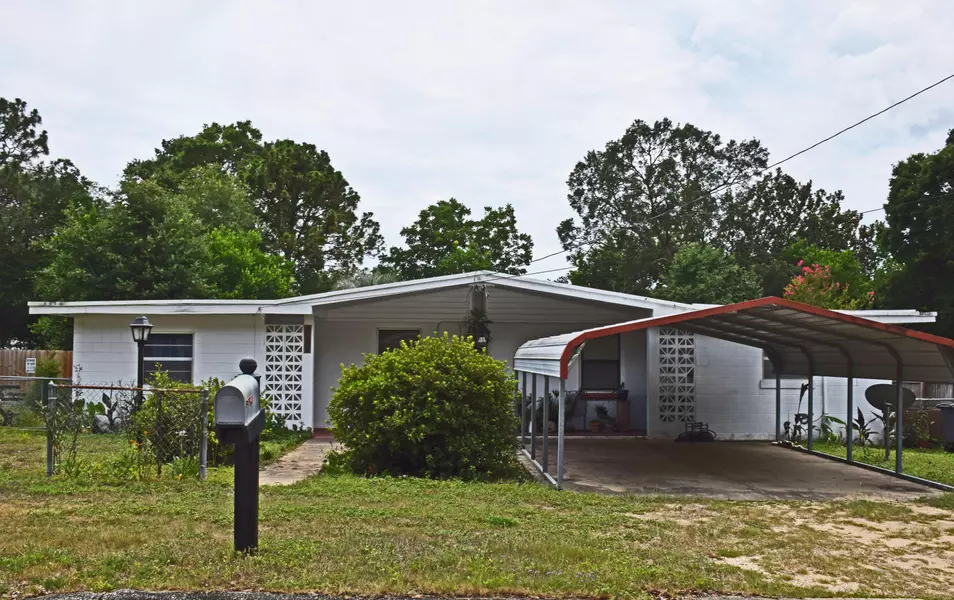 361 Washington Avenue, Valparaiso, FL 32580