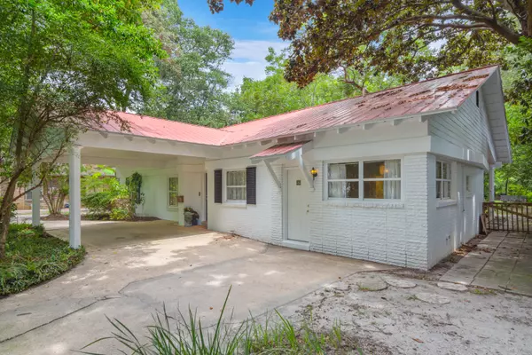 331 SE Elliott Road, Fort Walton Beach, FL 32548