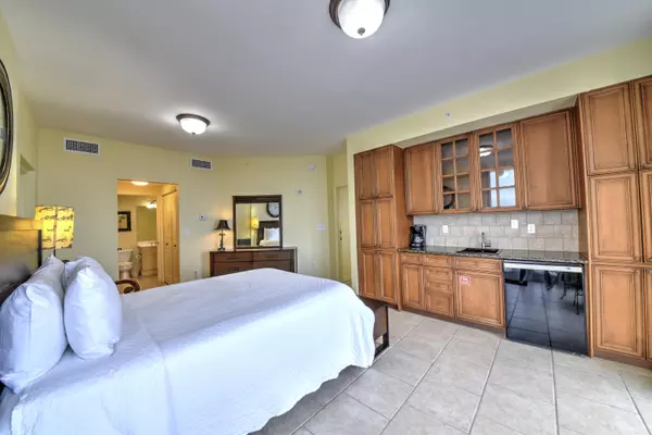 Navarre, FL 32566,8477 Gulf Boulevard  #1603