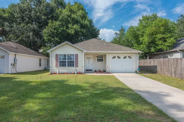 2953 Sholtz Avenue, Crestview, FL 32539