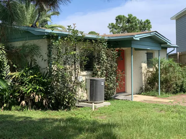 Mary Esther, FL 32569,436 Waterloo Way