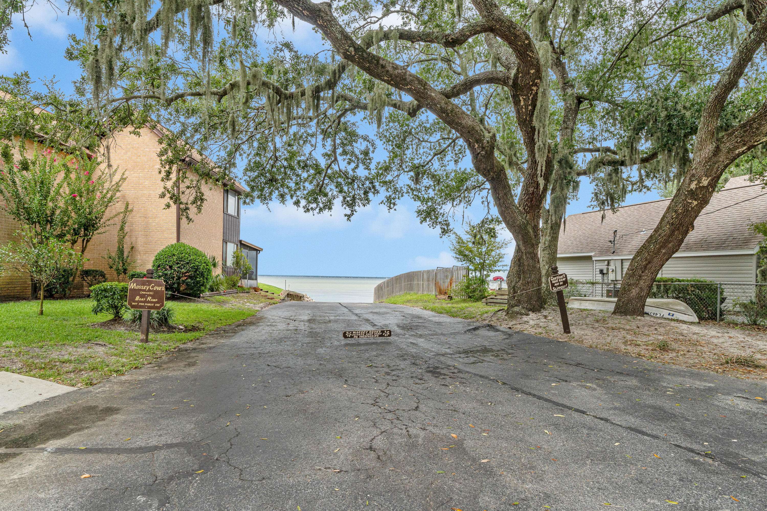 3871 Indian Trail  #UNIT 2D, Destin, FL 32541