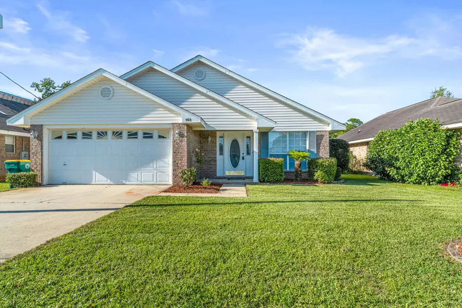 563 Rough Leaf Lane, Mary Esther, FL 32569