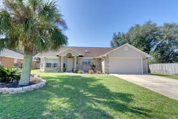 8127 Country Bay Boulevard, Navarre, FL 32566