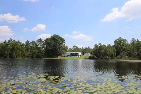 Lot 8 Dr Roberts Drive, Defuniak Springs, FL 32433