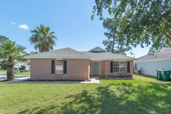 917 Emily Circle, Fort Walton Beach, FL 32547