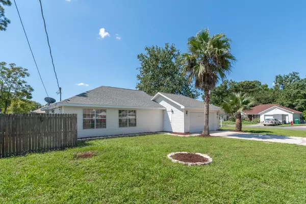 Fort Walton Beach, FL 32547,917 Emily Circle