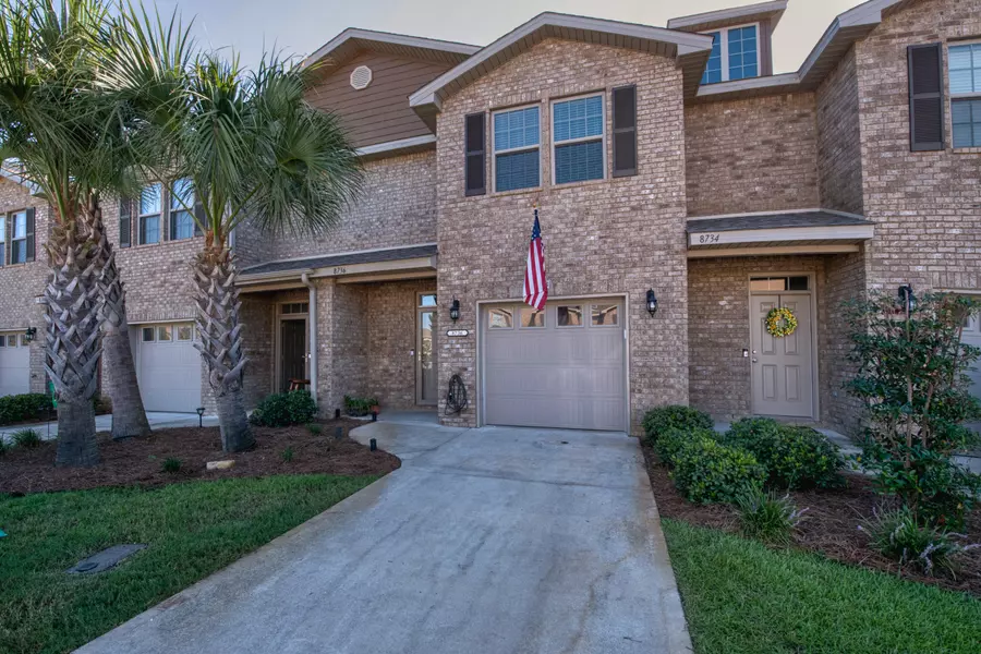 8736 Brown Pelican Circle, Navarre, FL 32566