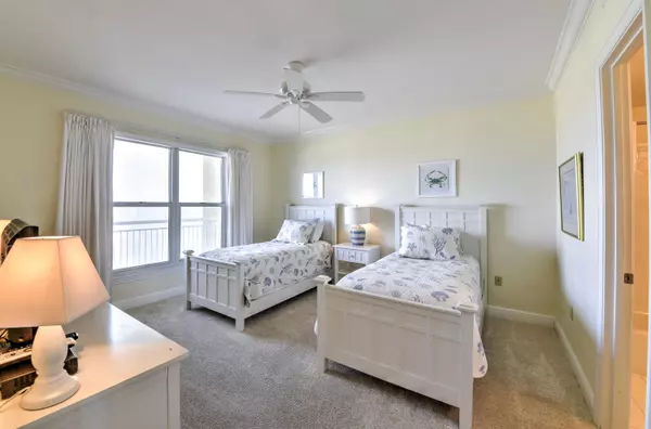 Navarre, FL 32566,8269 Gulf Boulevard  #APT 602