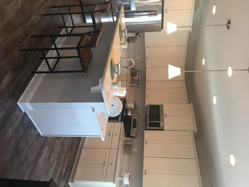 924 Whispering Creek Avenue, Freeport, FL 32439