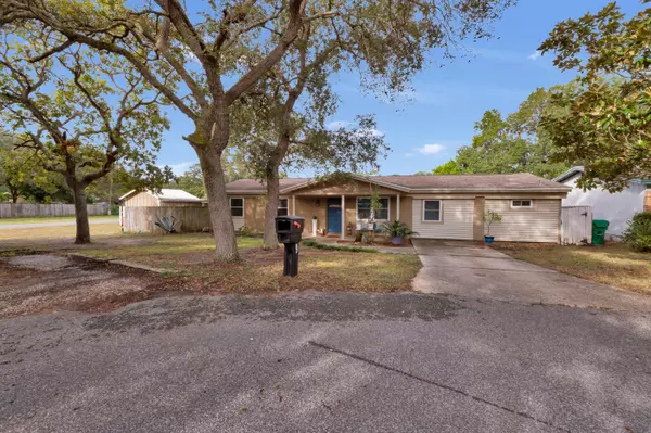 Shalimar, FL 32579,9 Twisted Oak Trail