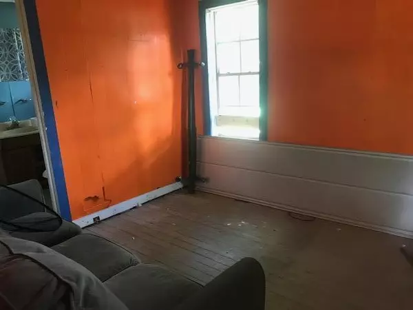 Crestview, FL 32536,304 W Elm Avenue