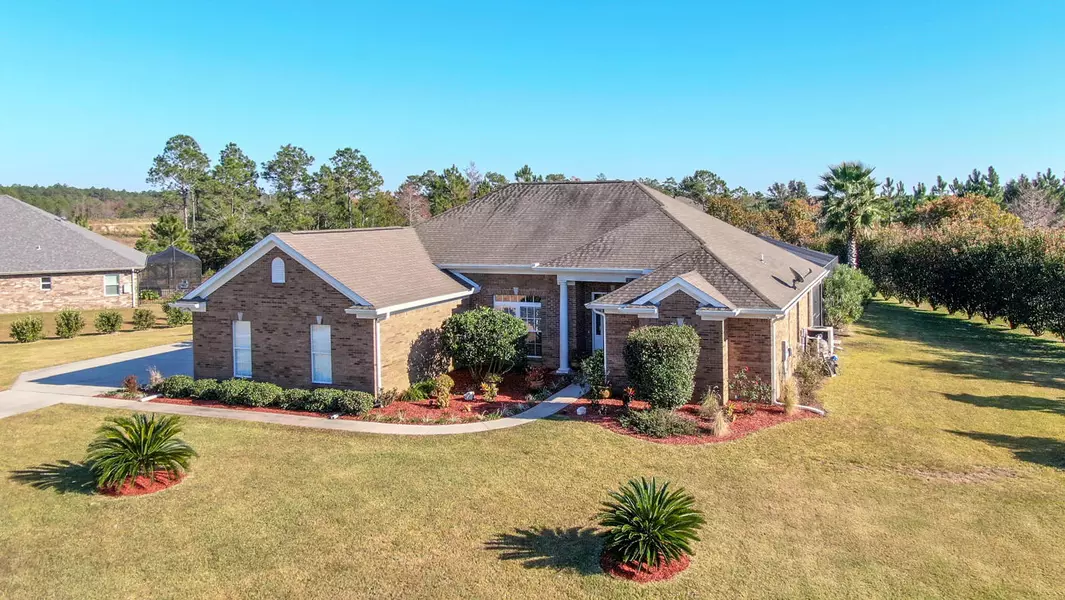1027 Brushed Dunes Circle, Freeport, FL 32439
