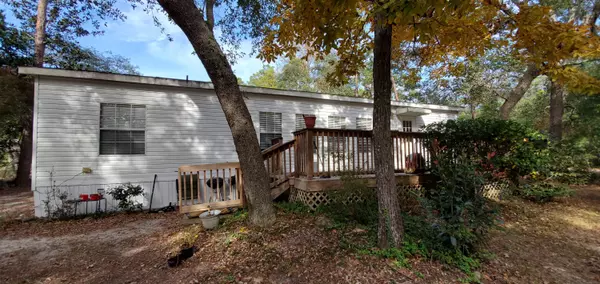 Defuniak Springs, FL 32433,92 Magnolia Lane