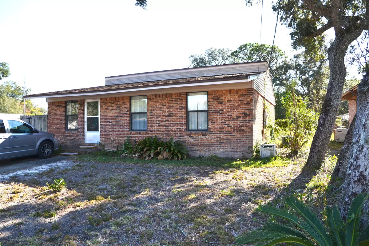 Shalimar, FL 32579,70 9Th Avenue