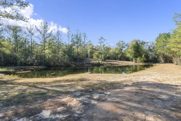 Crestview, FL 32539,4620 Henry Road