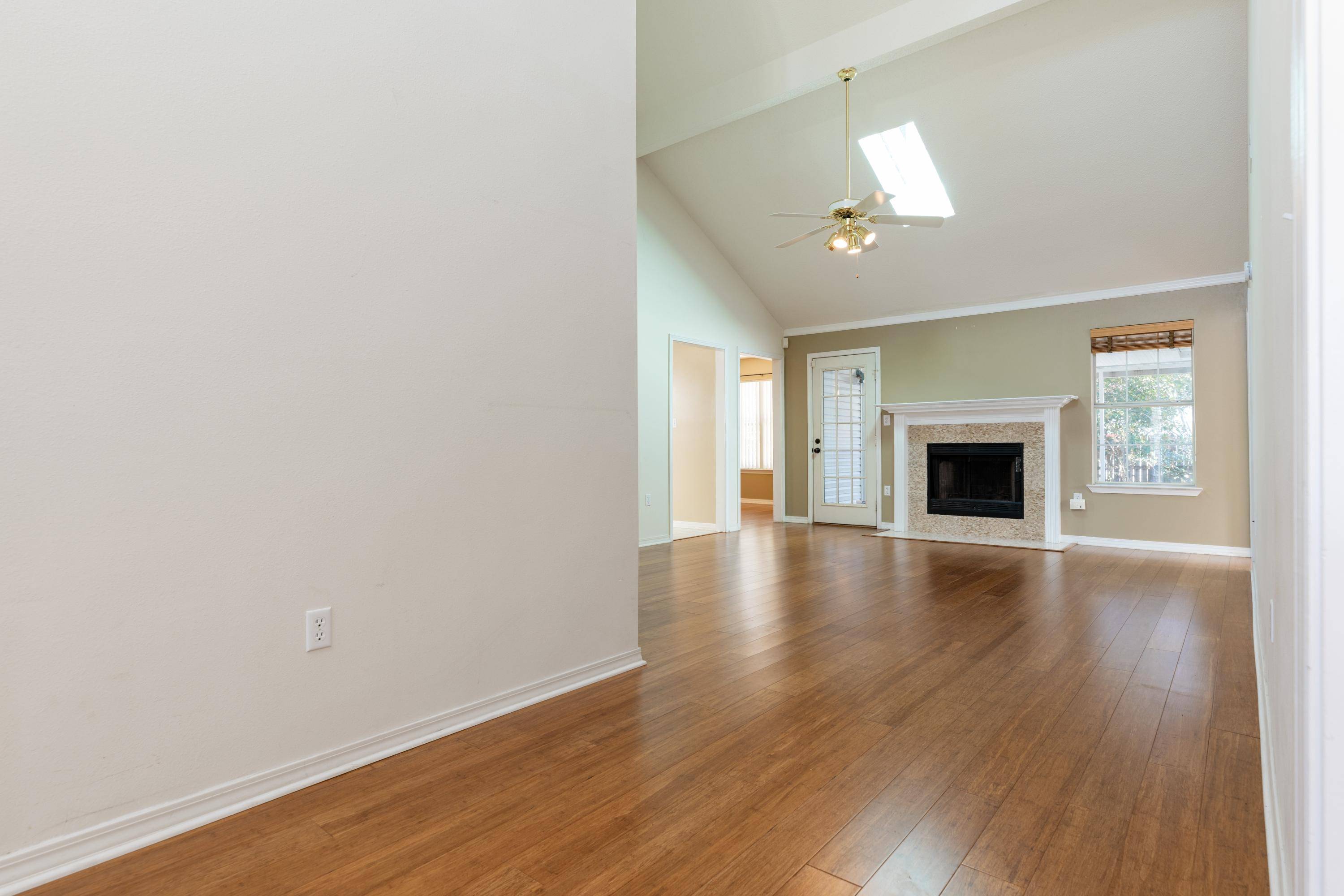 Mary Esther, FL 32569,425 Sandy Ridge Circle