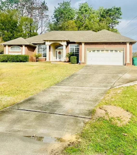 432 Shoal River Drive, Crestview, FL 32539